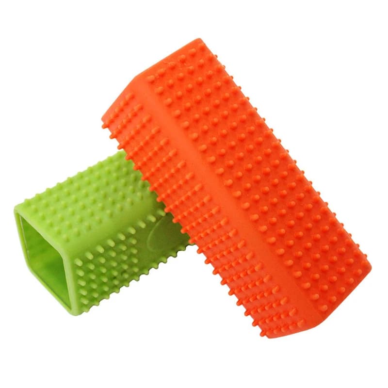 Silicone Hollow Rubber Dog Hair Brush Remover Cars Furniture Carpet Clothes Cleaner Brush for Dogs Pet Supplies Dog Hair Remover